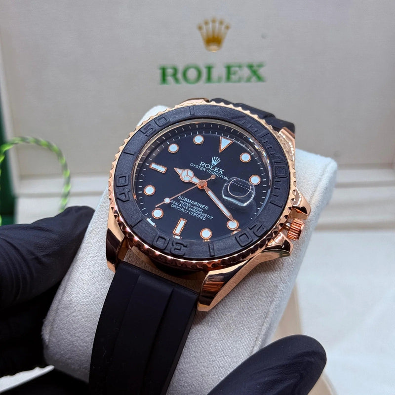 Rolex strap rose gold with black rotating dial with master lock